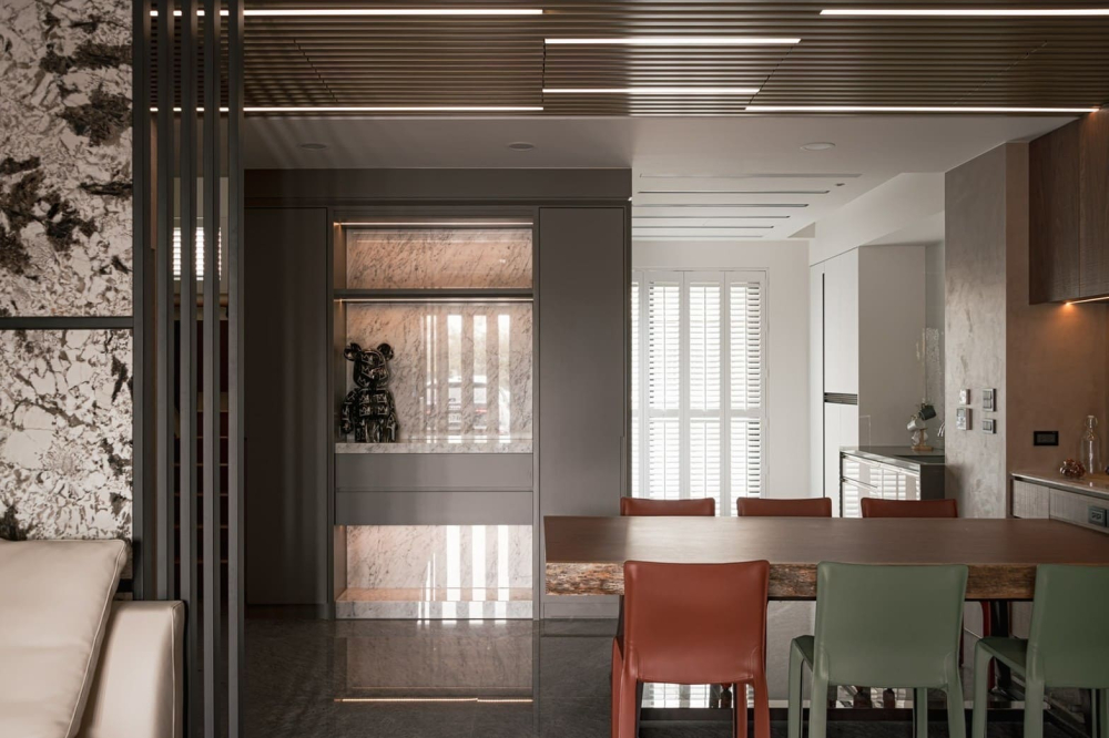 LINE_ALBUM_大甲透天別墅_251127_1