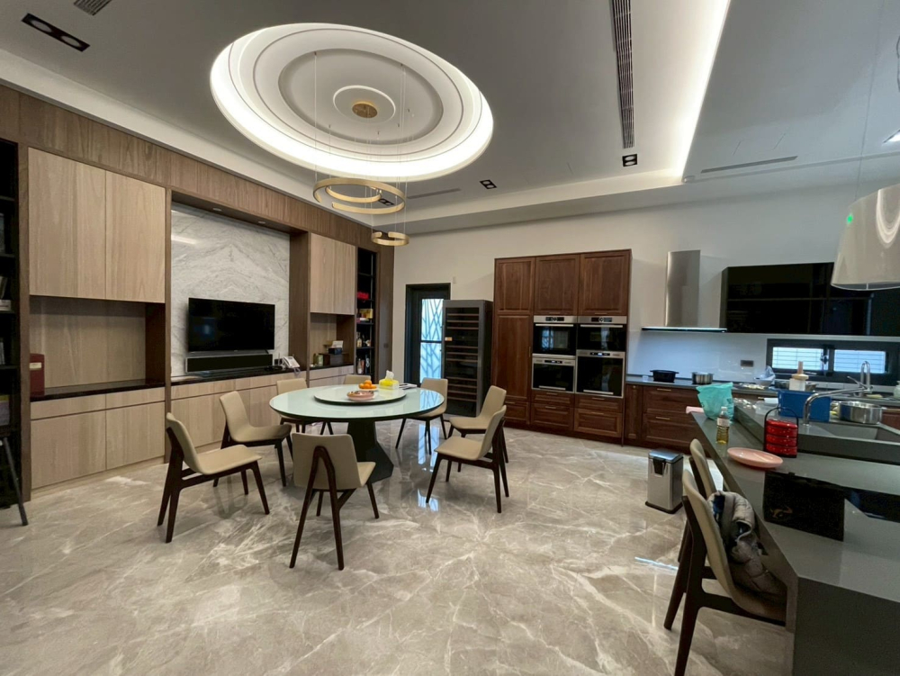 LINE_ALBUM_洛杉磯透天別墅_251127_7